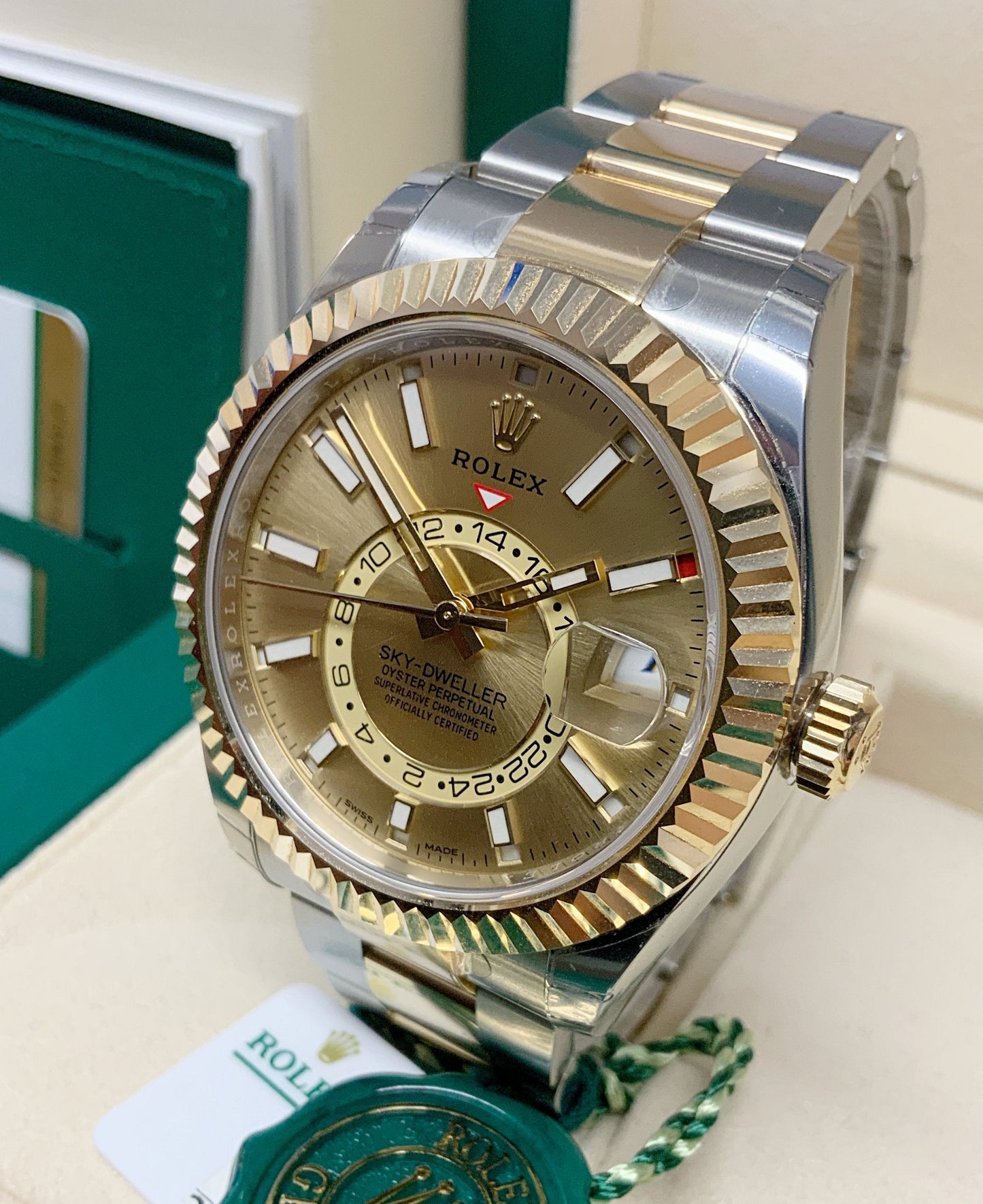 Sky-Dweller