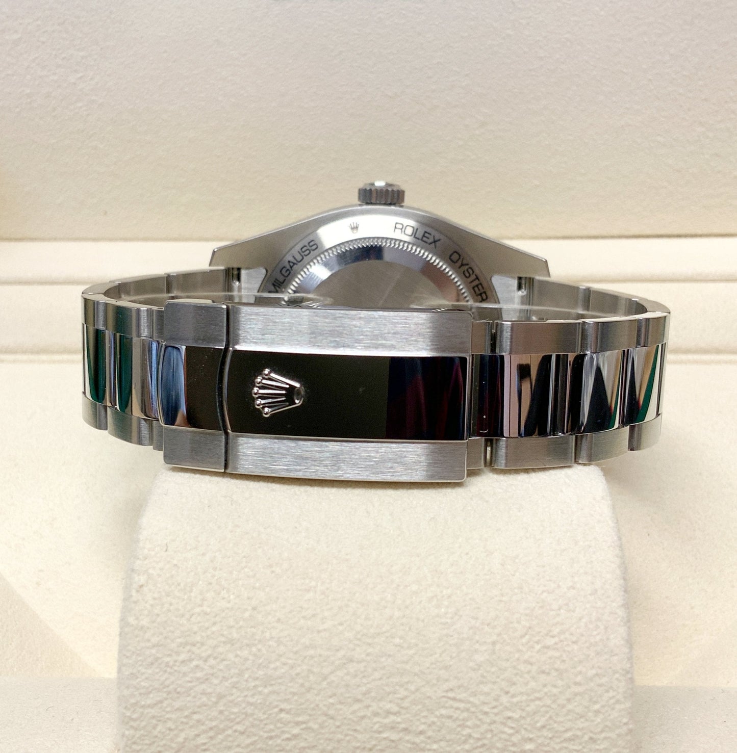 Milgauss